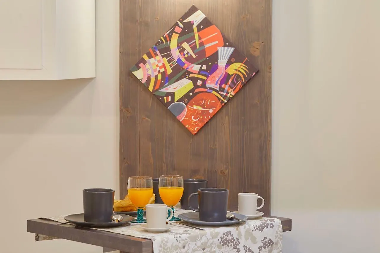 Better & Better Bed & Breakfast Palermo 2*,  Italy