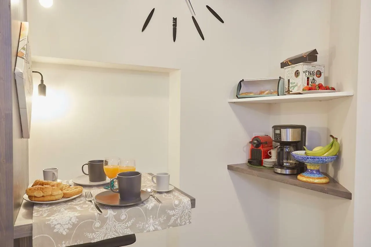 Better & Better Bed & Breakfast Palermo 2*,  Italy